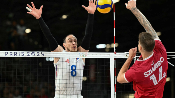 Odbojkaši od 0:2 do 3:2 za oproštaj od Pariza