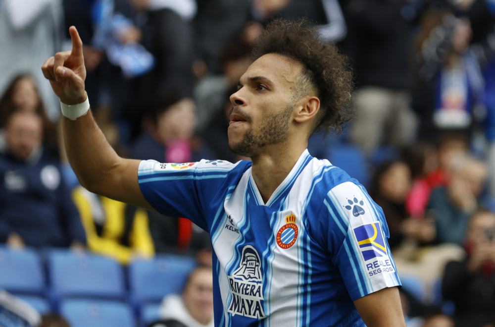 Bivši napadač Espanjola ljut na čelnike – hoće da kupi klub i da im uruči otkaze