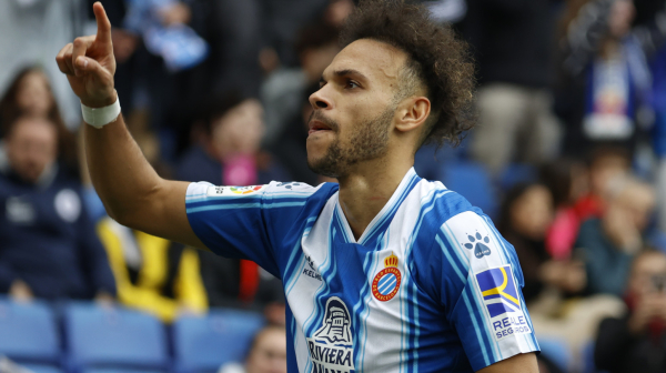 Bivši napadač Espanjola ljut na čelnike – hoće da kupi klub i da im uruči otkaze