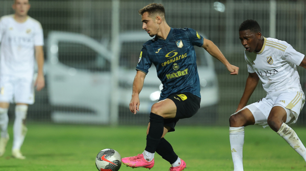 Čukaričkom pripao derbi kola, Radnički razbio Radnički