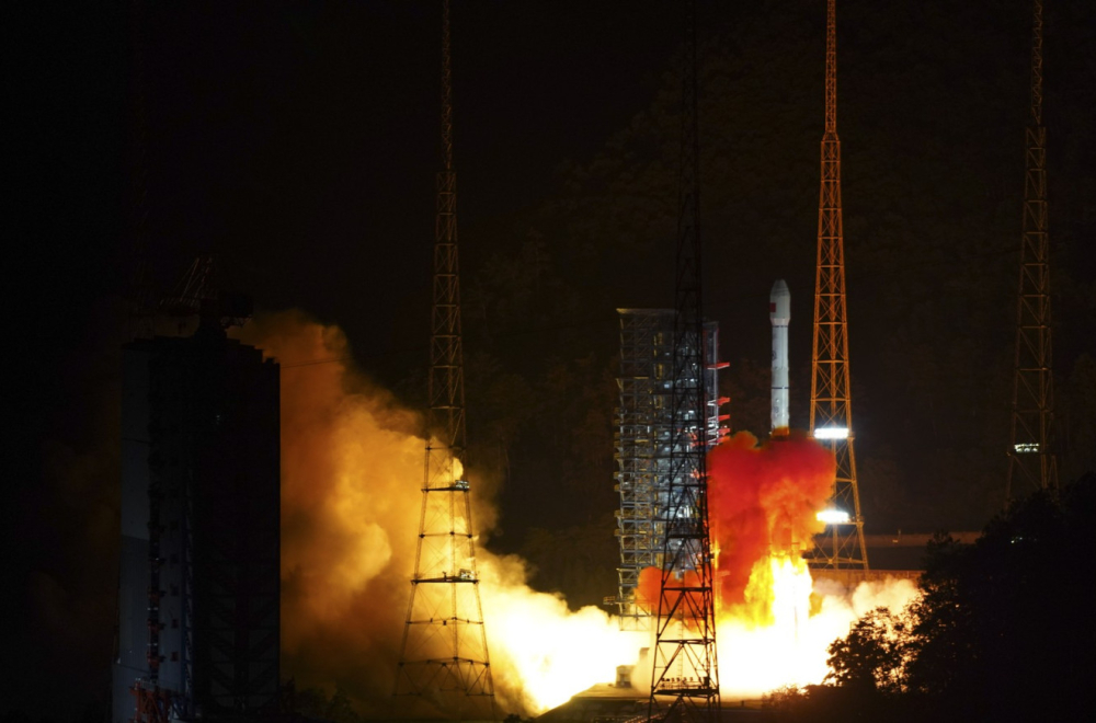 I Turci "konja za trku" imaju! Lansirali prvi satelit u svemir VIDEO