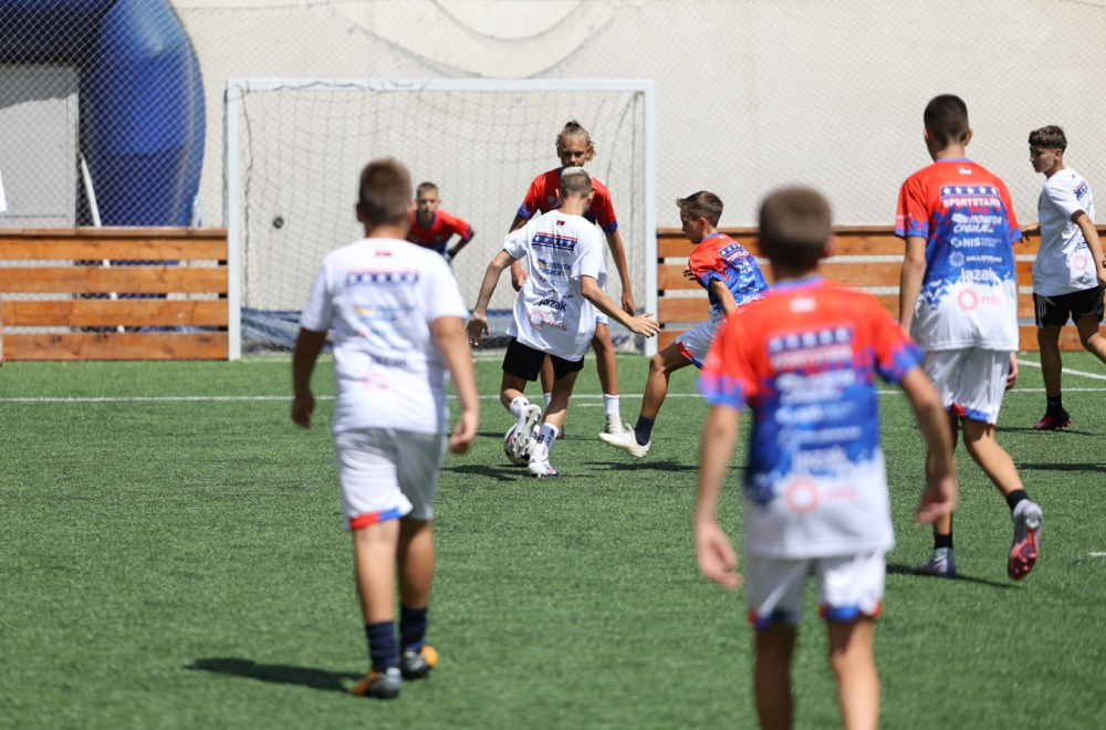 NIS tradicionalno uz sportski kamp Srbija te zove: Događaj okupio decu sa KiM, regiona i dijaspore