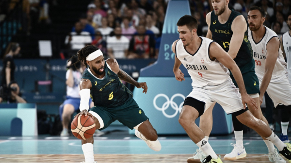 Peti Mils > Srbija VIDEO