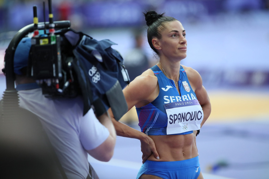 Čelične gracije koje je slomio Pariz