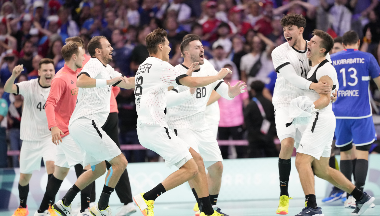 Nemci posle nestvarne drame poslali Karabatića u penziju!