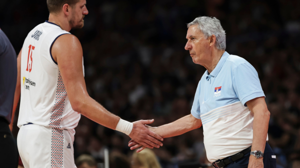 Vreme je da se ruke opet brišu o američke peškire