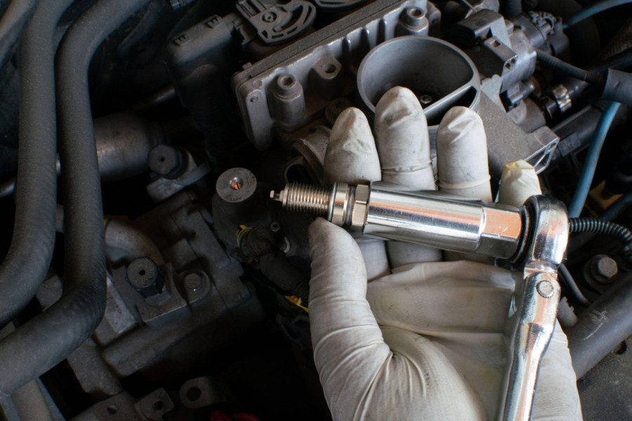 Ovi simptomi otkrivaju da su svećice pri kraju: Vozači ih često ignorišu