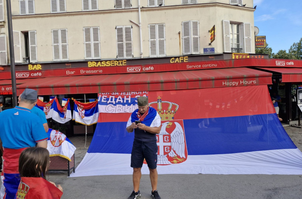 Francuzima smeta srpska zastava VIDEO