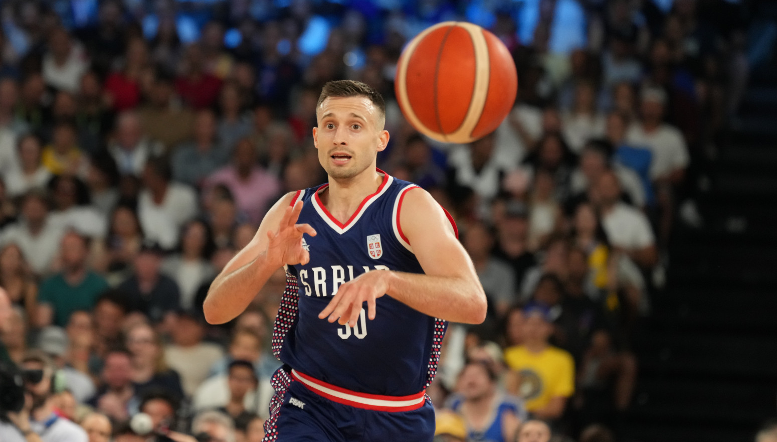 Avramović: "Svim ljudima na svetu želim ljubav i mir" VIDEO