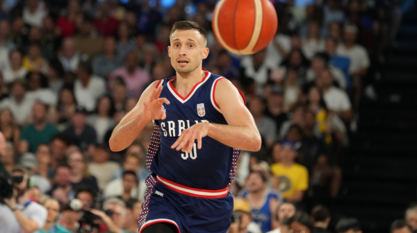 Avramović: "Svim ljudima na svetu želim ljubav i mir" VIDEO