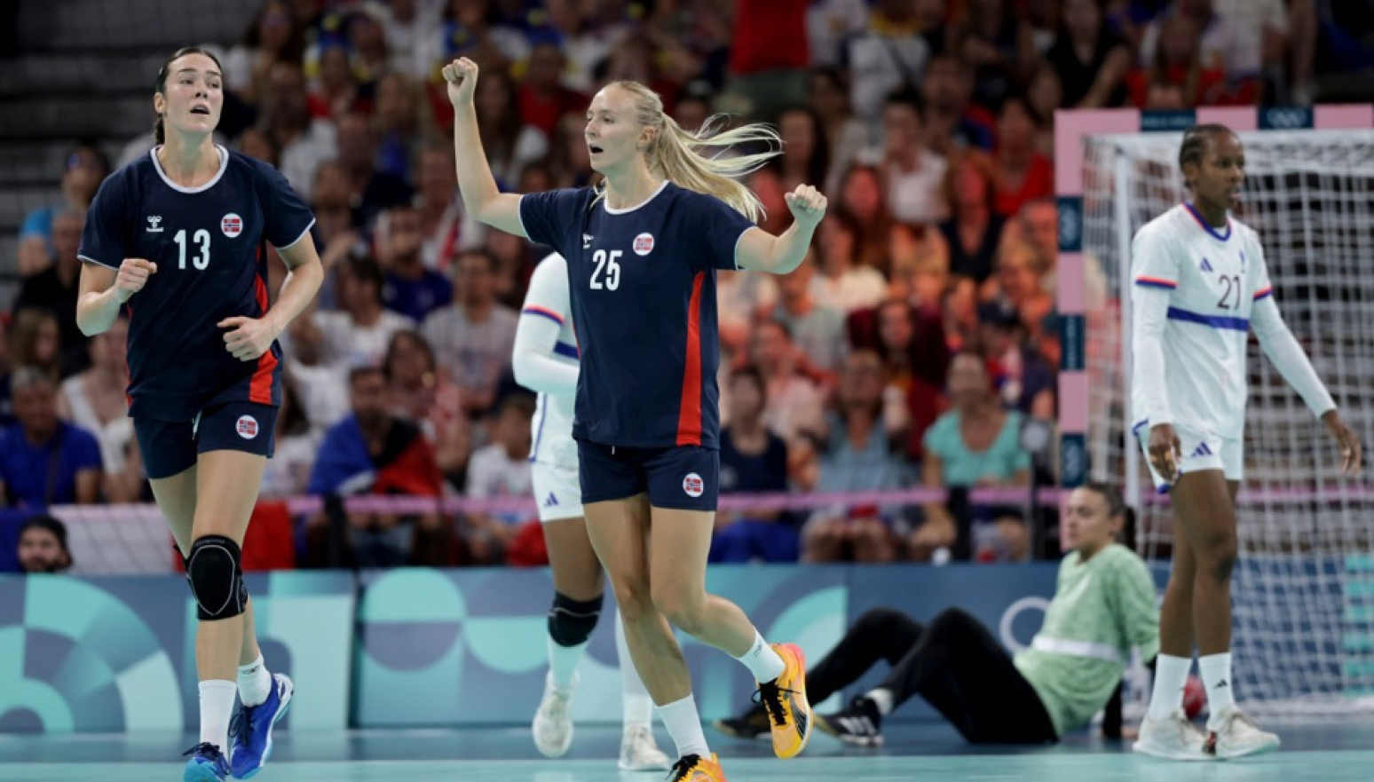 Norveška deklasirala domaćina i uzela zlato