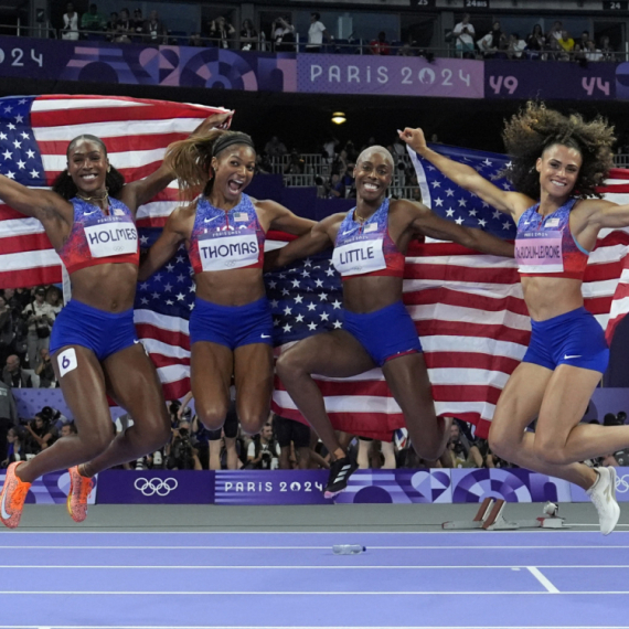 Amerikankama falila desetinka za svetski rekord