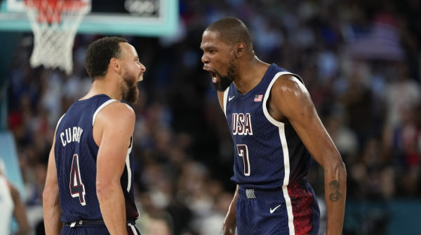 Stef Kari spasio američku košarku – 17 trojki!