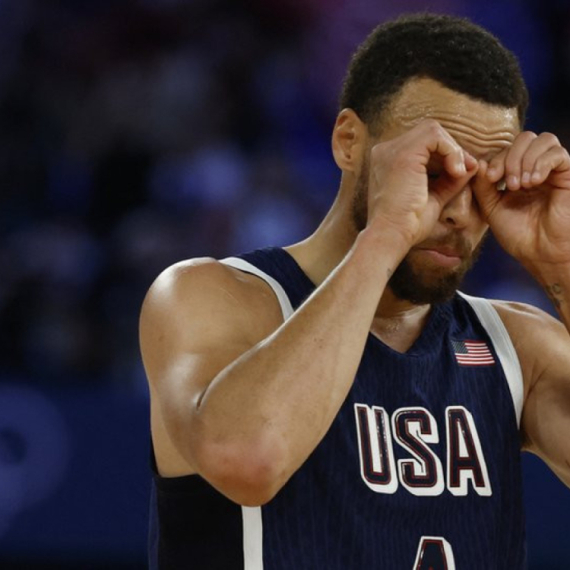 Olimpijske igre u Parizu 2024: Peto uzastopno košarkaško zlato za Drim tim, Karijeve trojke posle Srbije presudile i Francuskoj