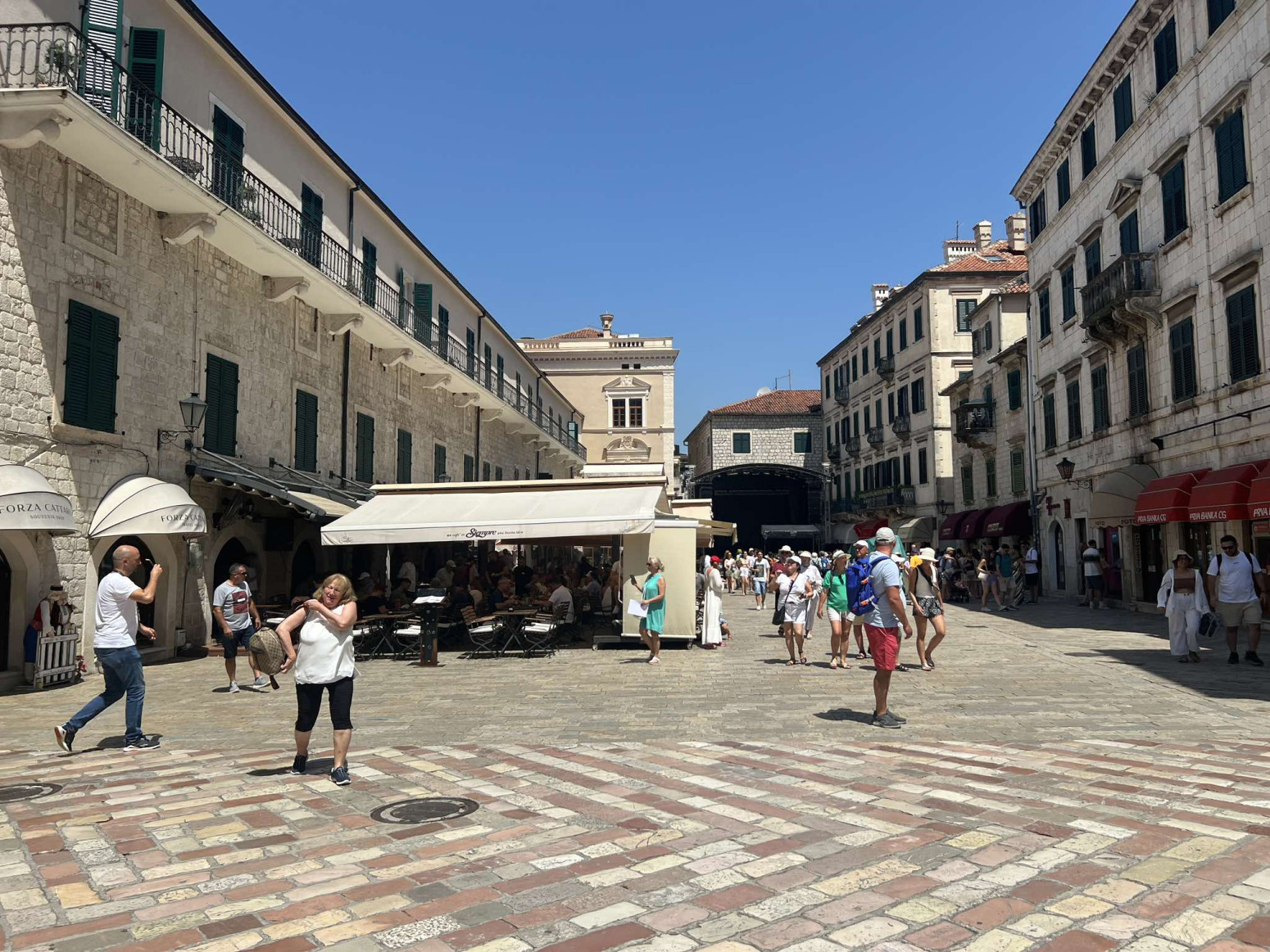 Ovo je najuža ulica u regionu i nosi nesvakidašnje ime FOTO