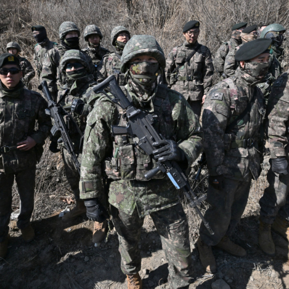 Počinju vojne vežbe: Hiljade vojnika uvežbava "likvidaciju" Kim Džong Una?