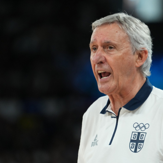 Od kraha u Berlinu do slavlja u Parizu – to je Pešić na klupi Srbije