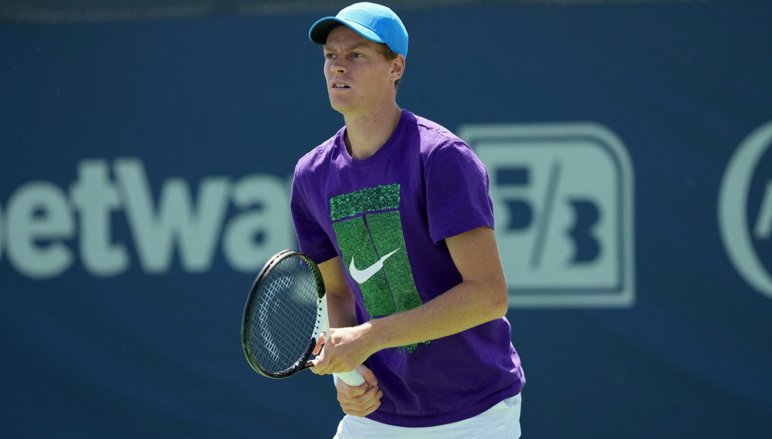 Siner preskočio prvu prepreku u Sinsinatiju