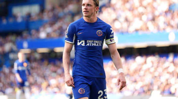 Čelsi naredio Galaheru da se vrati u Englesku