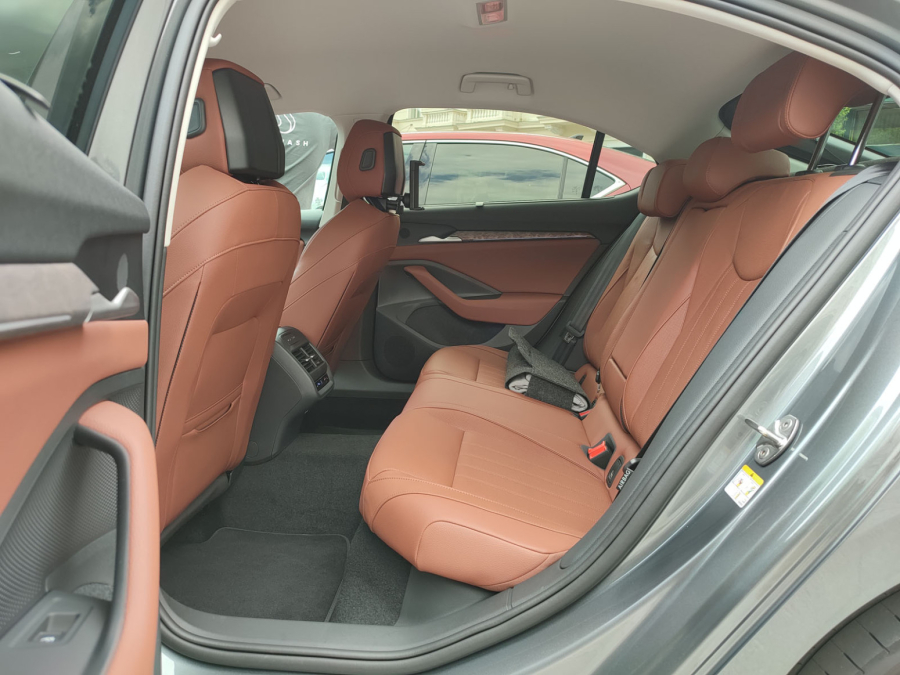 Prva vožnja: Škoda Superb – ime govori sve