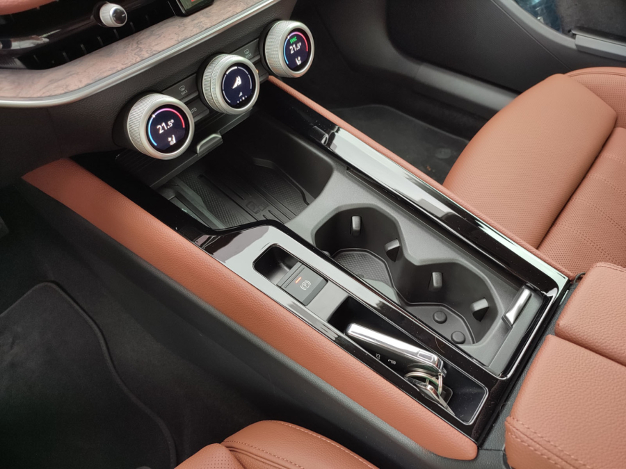 Prva vožnja: Škoda Superb – ime govori sve