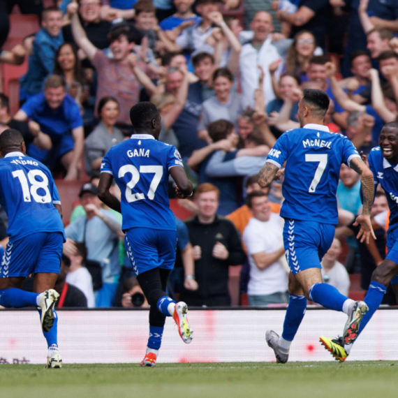 Everton izbegao oduzimanje bodova