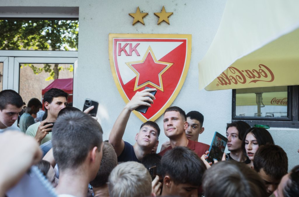 Lepe scene na Kališu: Zvezdaši se družili sa prvotimcima VIDEO