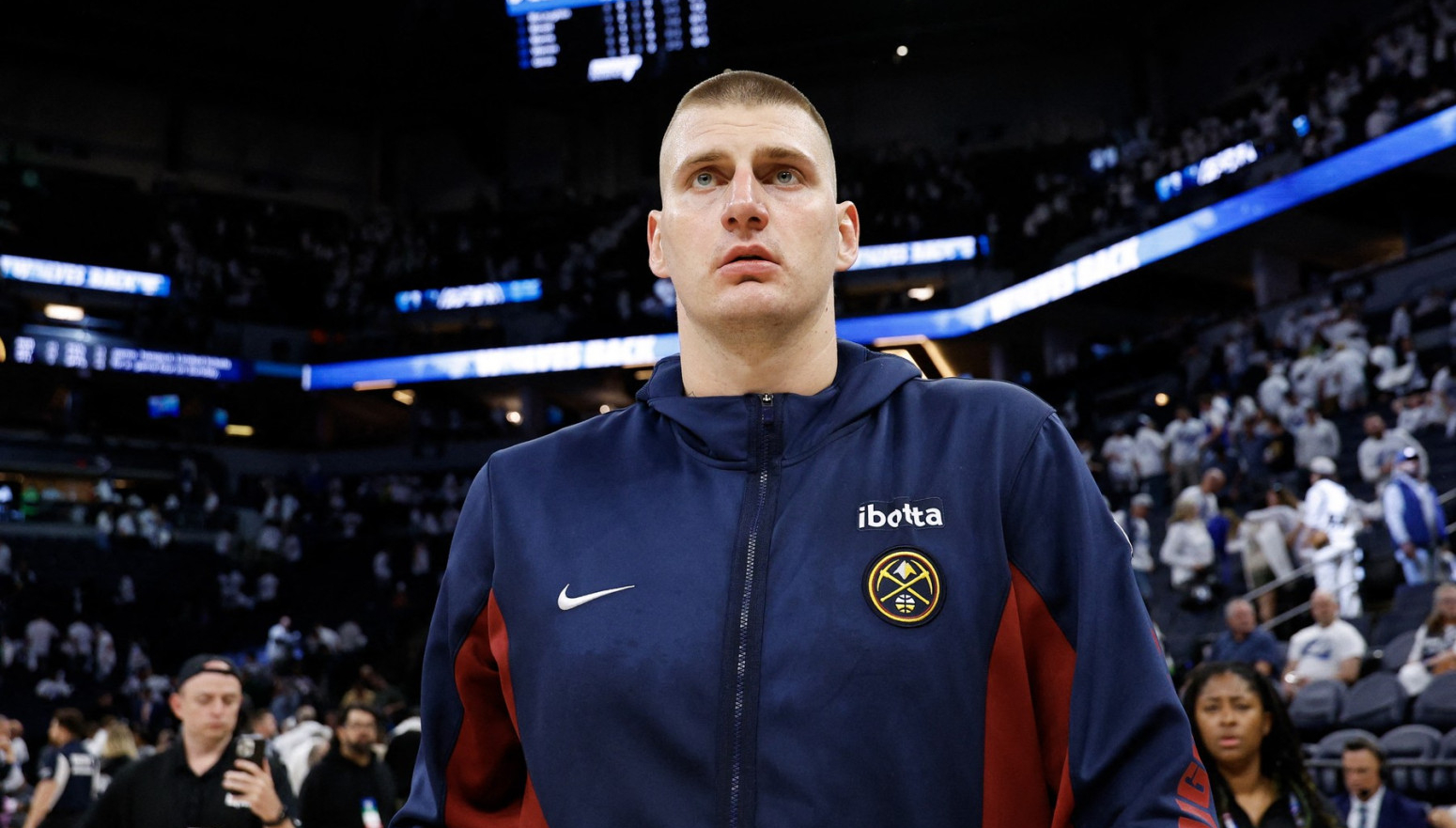 "Olajdžuvon bi dominirao protiv Jokića"