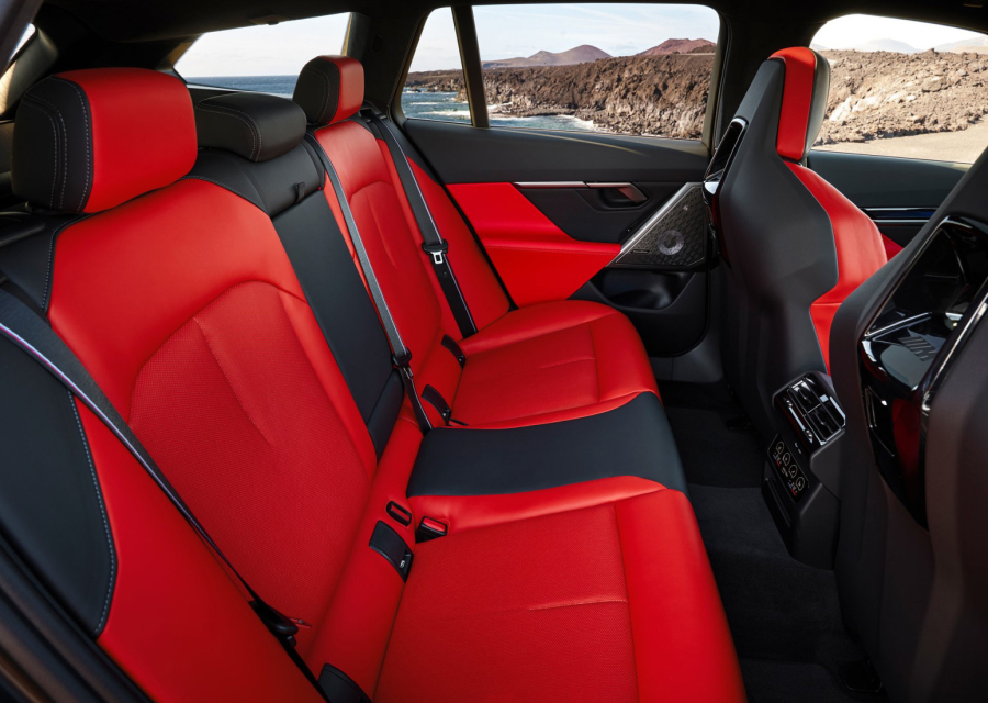 Svetska premijera: BMW M5 Touring FOTO