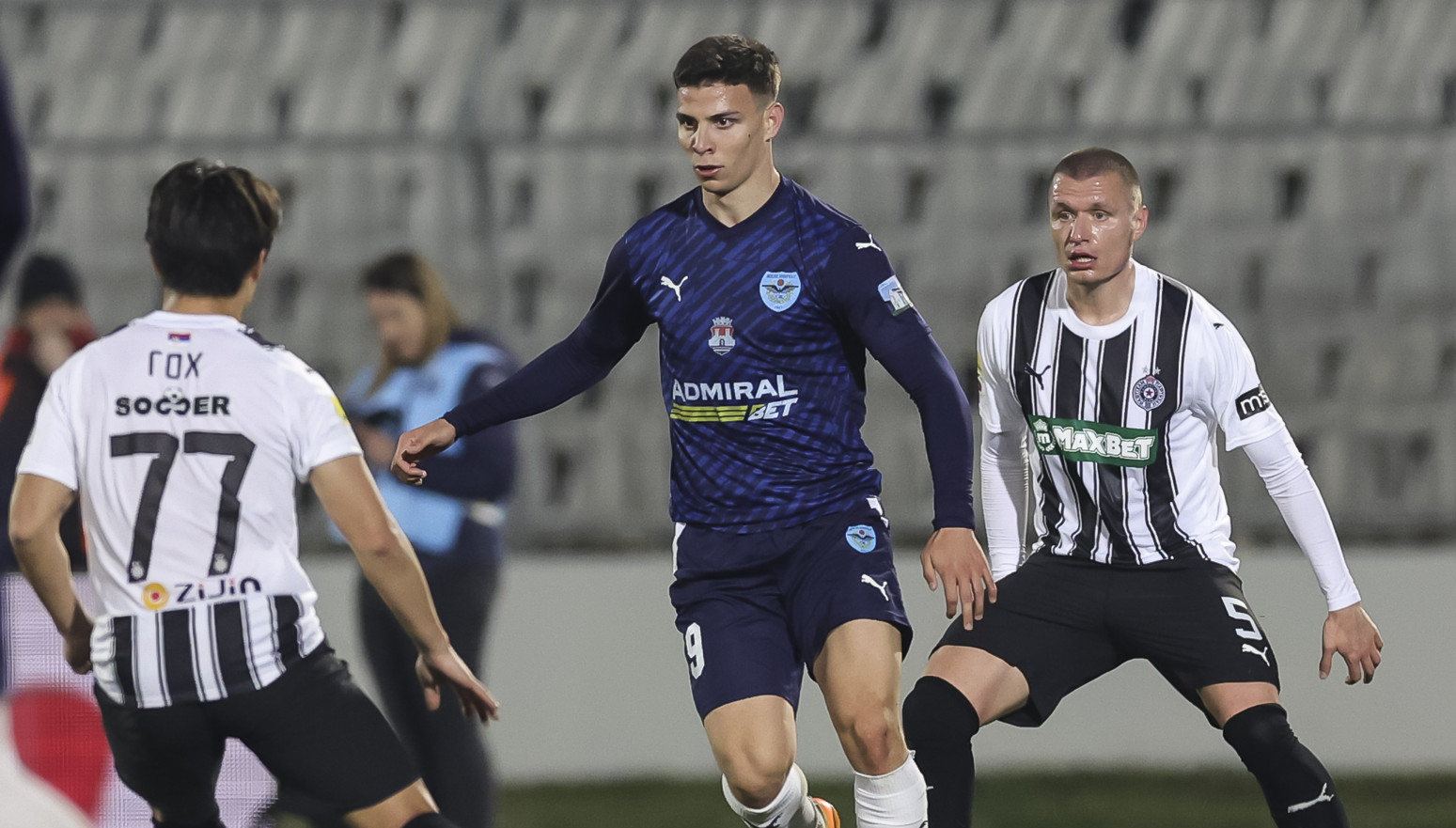 "Nije lako odbiti ponude Zvezde i Partizana, ali to je odluka kluba"