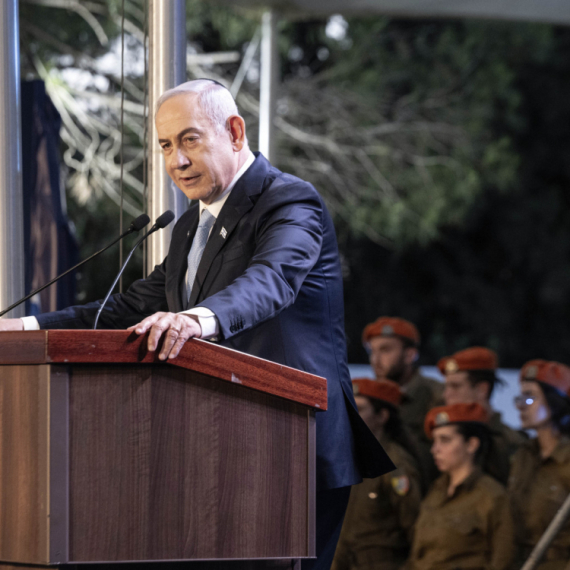 Steže se obruč oko Netanjahua: "Nismo utočište za kriminalce"