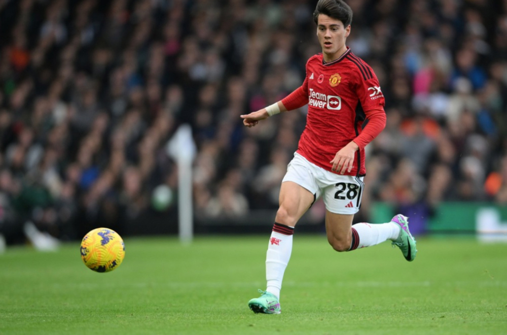 Fudbaler Mančester junajteda stiže u Atinu