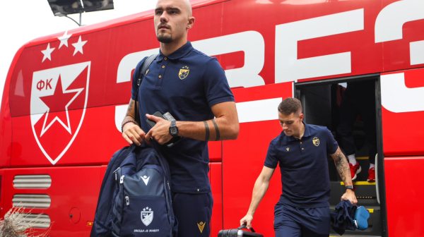 Zvezda poletela za Norvešku – Drkušić u avionu, nema Glazera