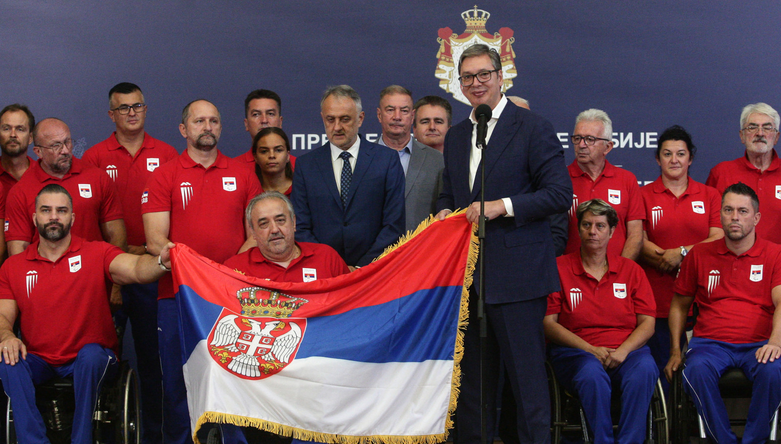 "Nosićemo zastavu Srbije sa ponosom"