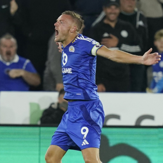 Vardi i zvanično u Italiji