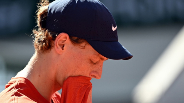 Sineru oduzimaju bodove zbog dopinga