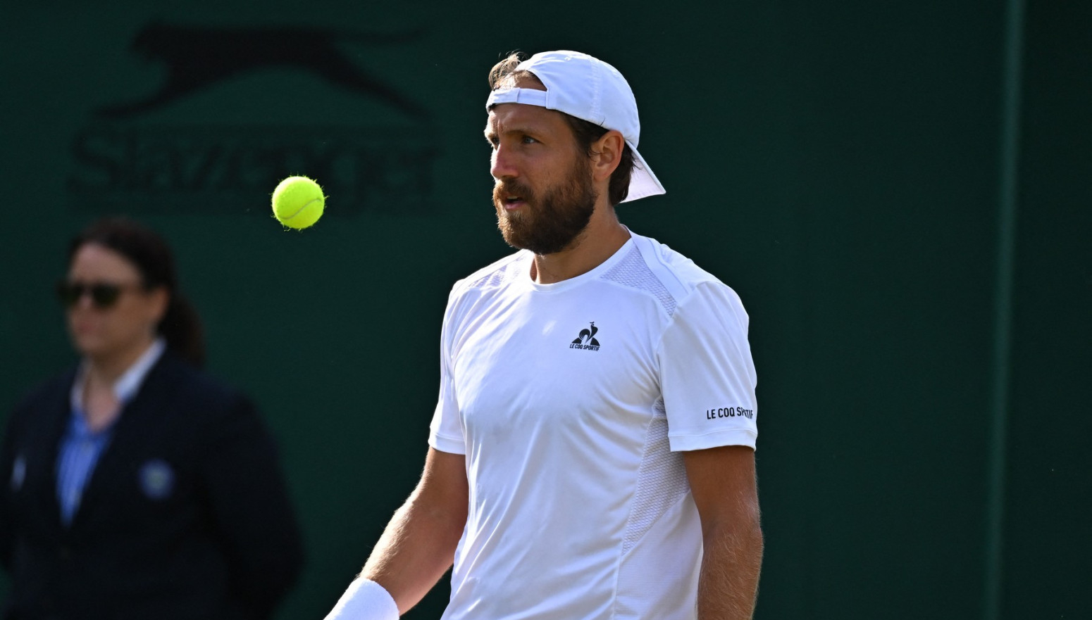 "Možda bi trebalo da prestanu da prave budale od nas?"