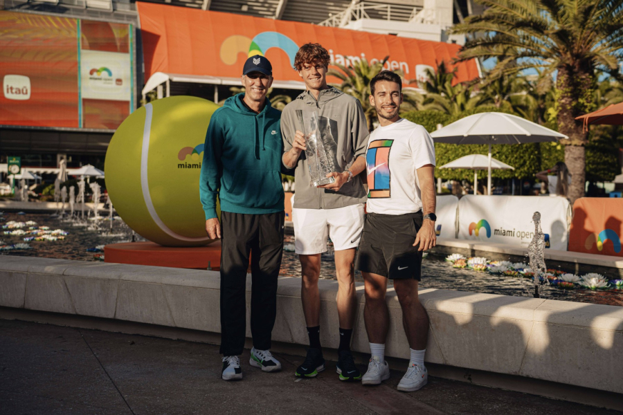 On je glavni krivac za Sinerov doping, a ovo mu nije prvi skandal