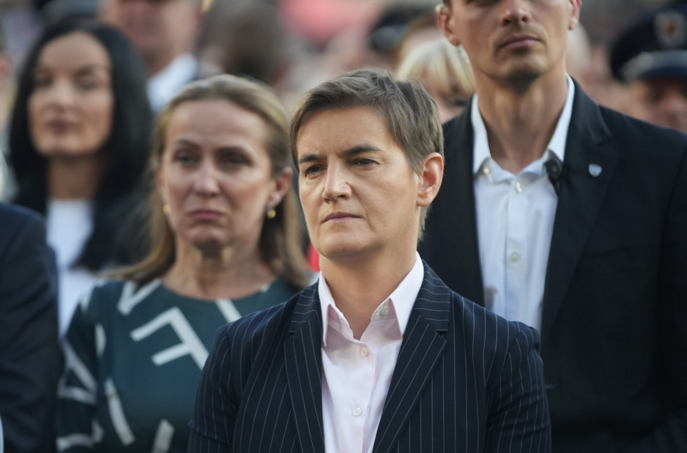 Brnabić: Za razliku od vas, za nas nema ničeg prečeg od utvrđivanja odgovornosti