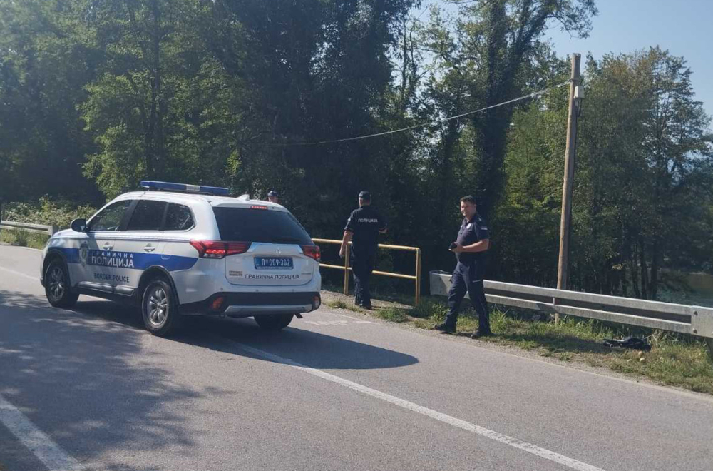 Haos kod migrantskog kampa: Više povređenih u pucnjavi, prisutne jake policijske snage