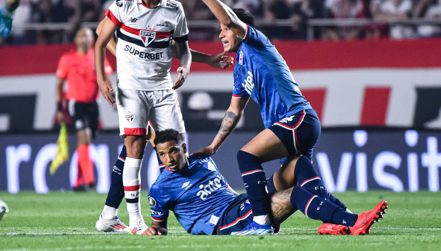 Užas na Kopa LIbertadores – Urugvajac se srušio, stanje ozbiljno VIDEO