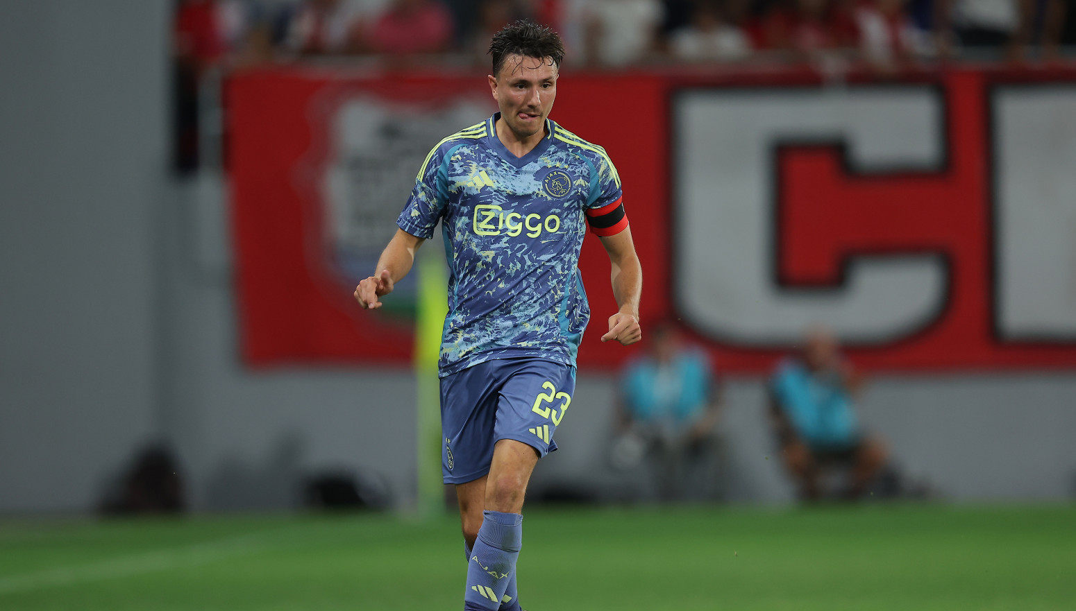 "Sad idemo na lepa mesta, umesto u Srbiju ili Poljsku"