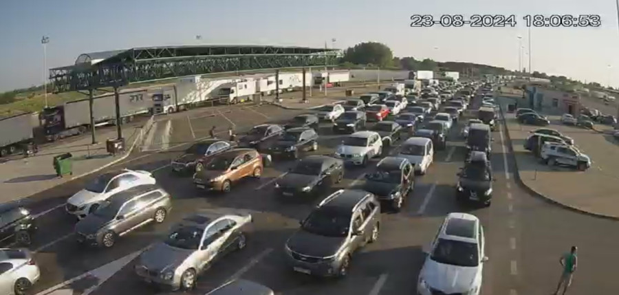 Kolaps na granicama: Kolonama se ne vidi kraj FOTO