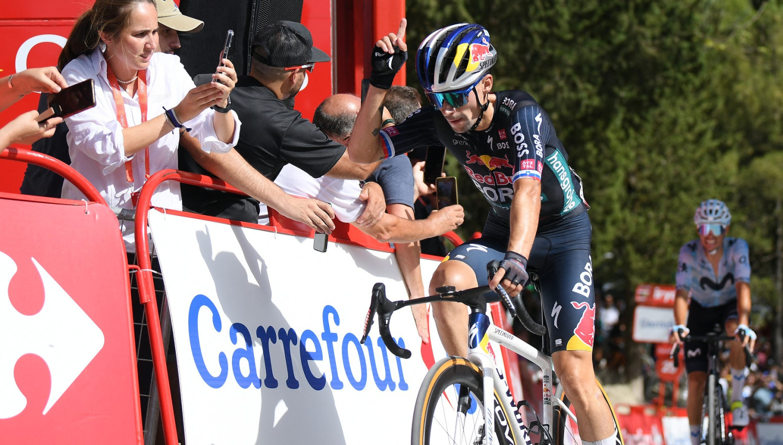 Roglič kralj uspona, trijumf Slovenca u osmoj etapi Vuelte VIDEO