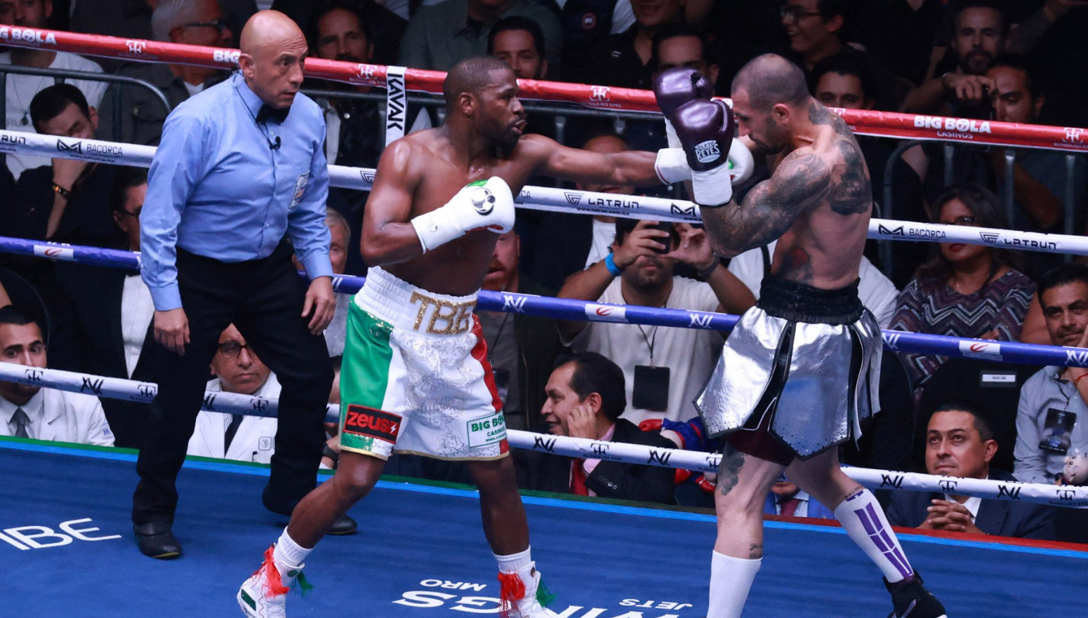 Mejvederov šou: U meču sa Gotijem "smenio" sudiju VIDEO