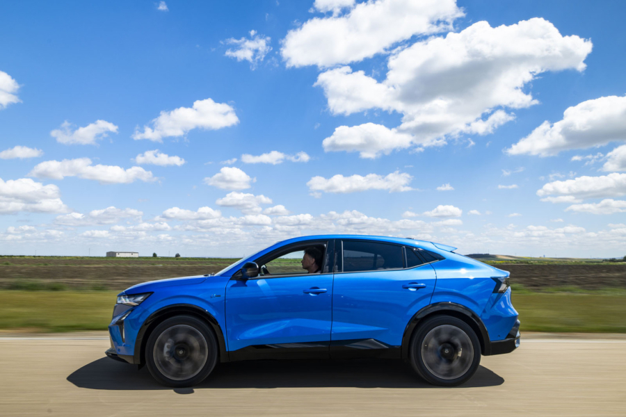 Prva vožnja: Renault Rafale – džet set