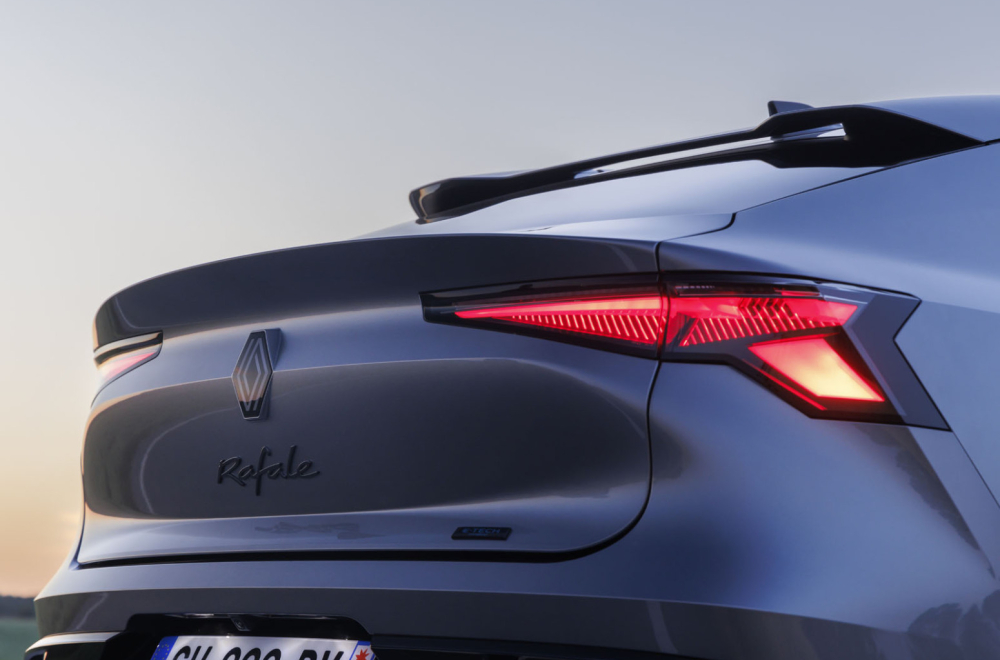 Prva vožnja: Renault Rafale – džet set