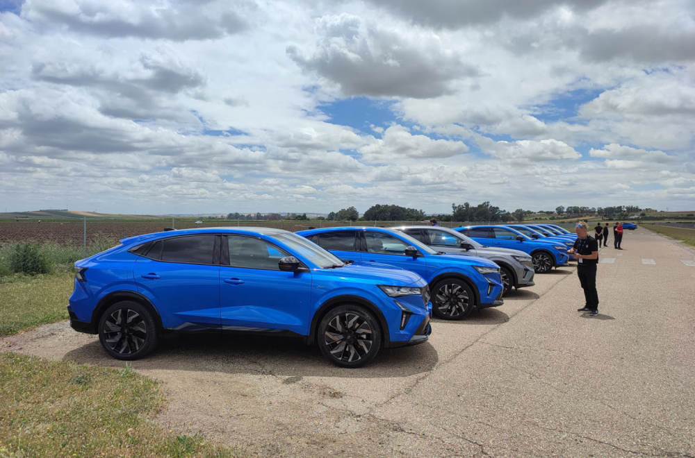 Prva vožnja: Renault Rafale – džet set