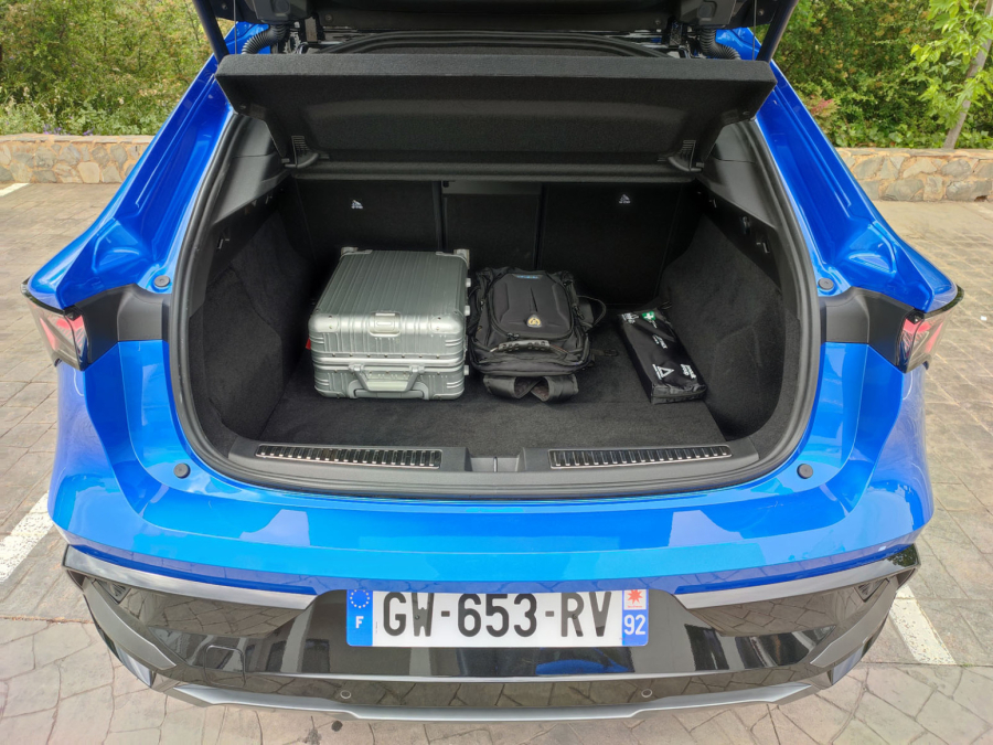 Prva vožnja: Renault Rafale – džet set