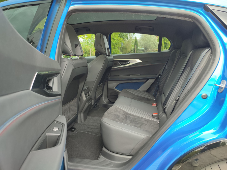 Prva vožnja: Renault Rafale – džet set